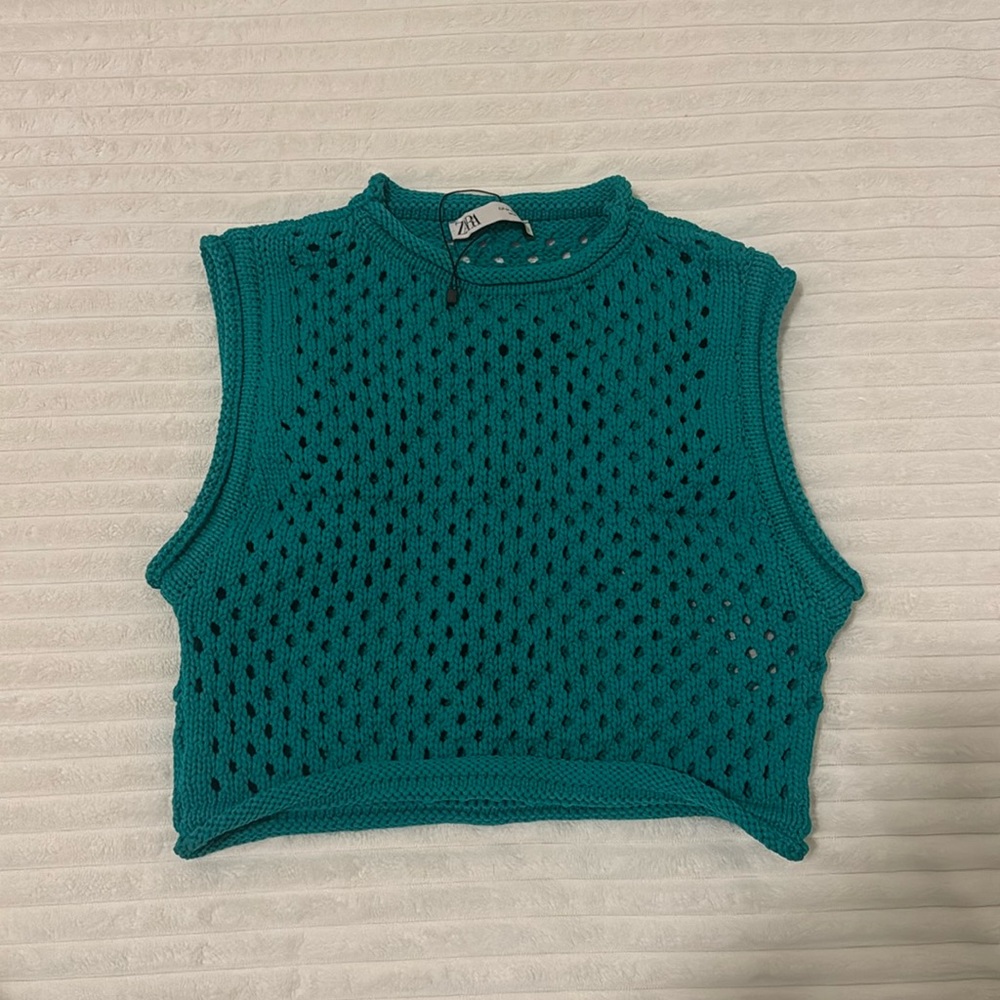 Zara Women’s Top size Medium